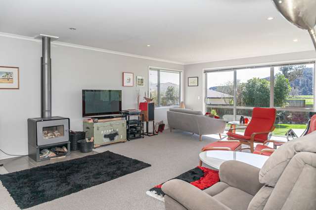 15 Arapeta Place Takaka_3