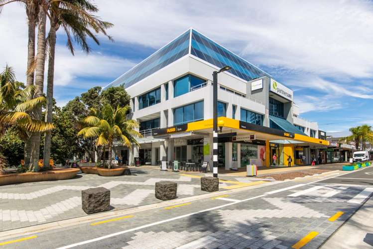 Level 4/33-45 Hurstmere Road Takapuna_9