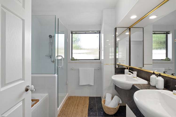 8 Fuchsia Place Halswell_16