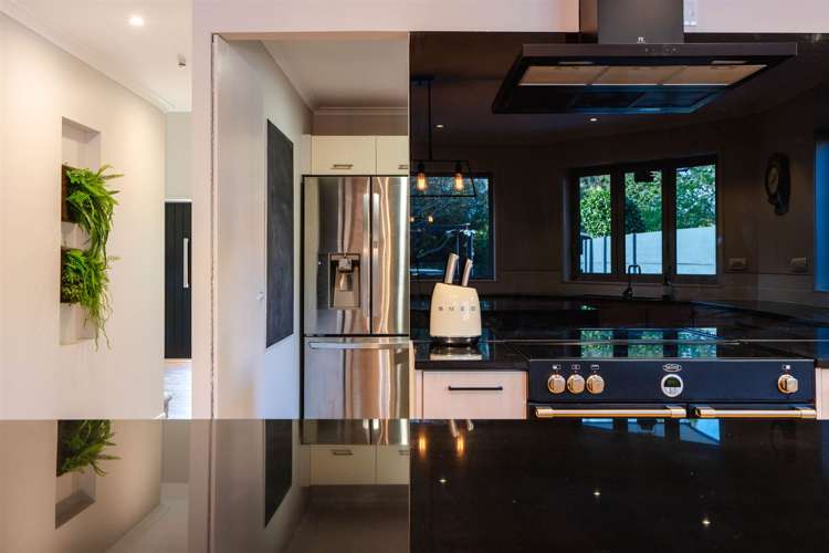 5 Keswick Crescent Huntington_7