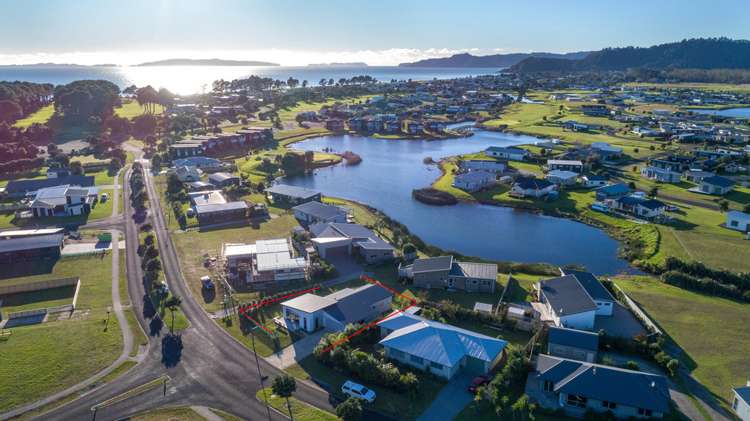 123 Harbour Drive Matarangi_17