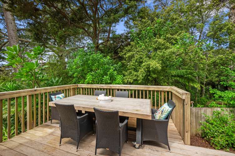 2 Menear Lane Hillcrest_32