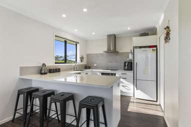 657 Eltham Road_2