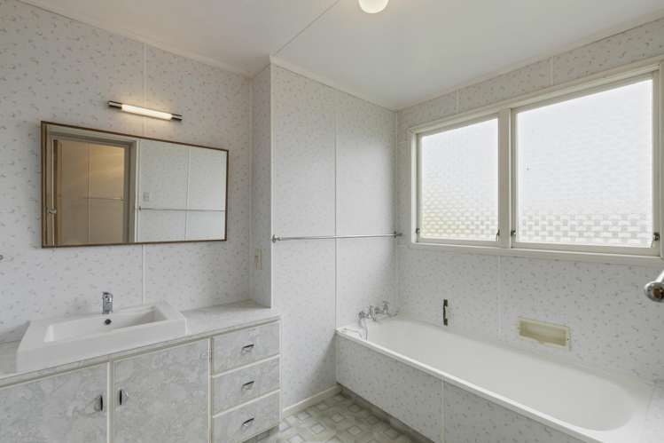 426 Mangorei Road Highlands Park_14