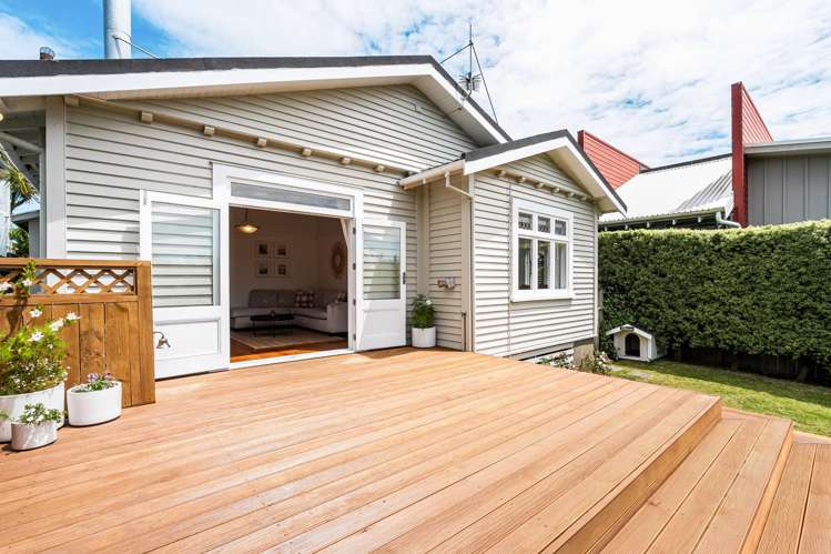 15 Helston Road Johnsonville_17