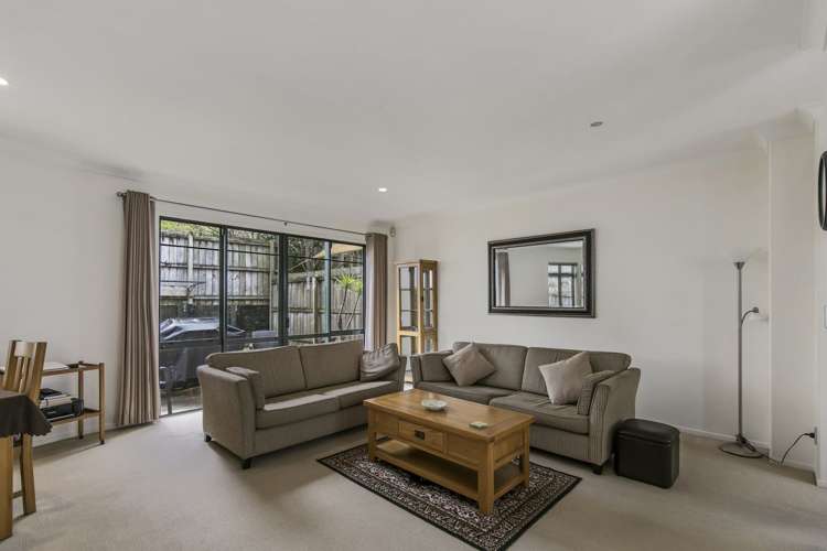 3/69 Target Road Totara Vale_1
