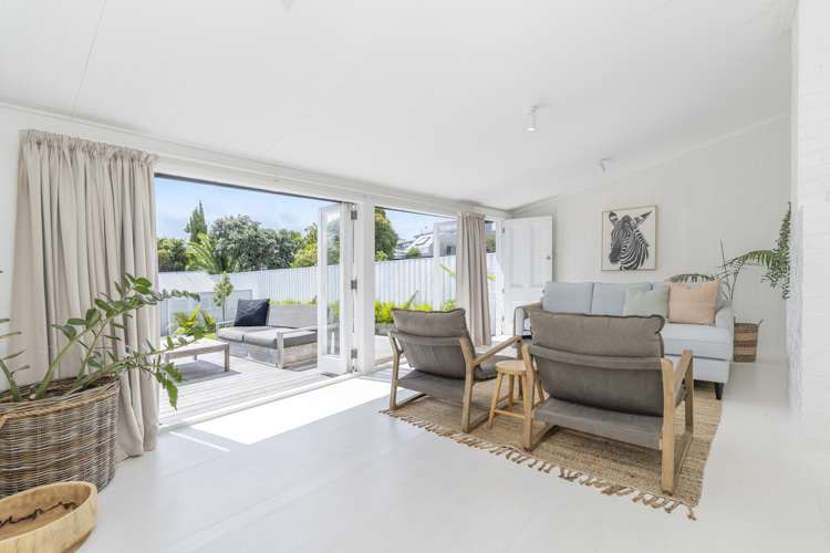 7 New Bond Street Kingsland_5