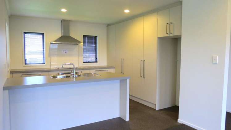 3 Farnborough Way Rolleston_4