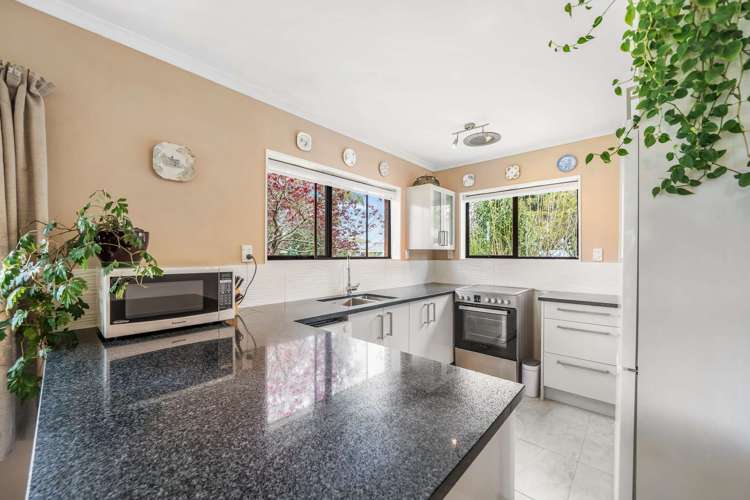 1/77 Blockhouse Bay Road Avondale_9