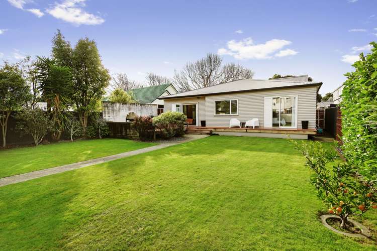 27 Allen Street Boulcott_23