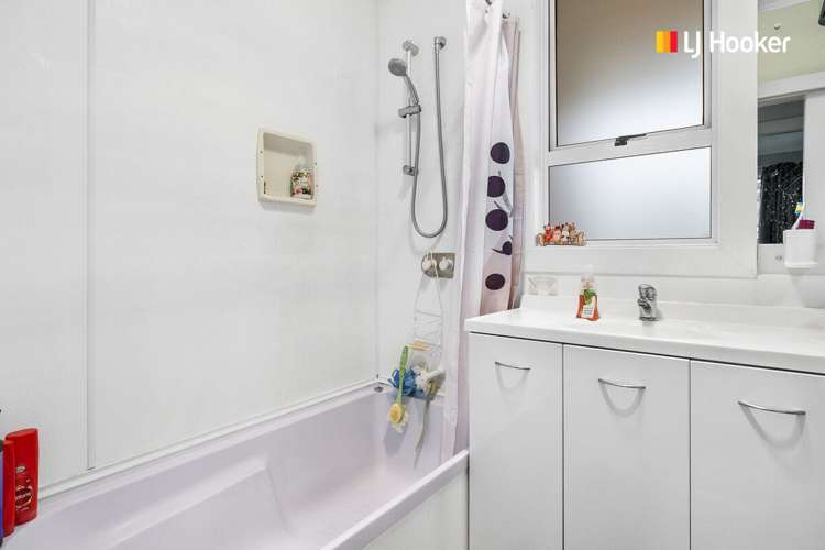 2 Koremata Street Green Island_10