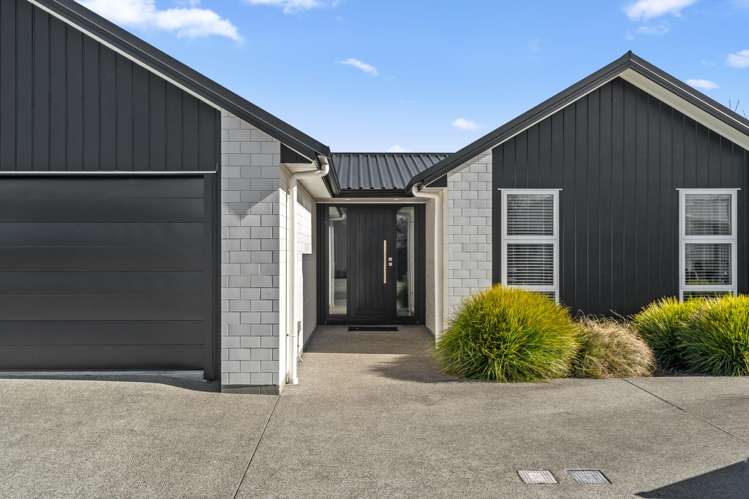 3/27 Renall Street Masterton_16