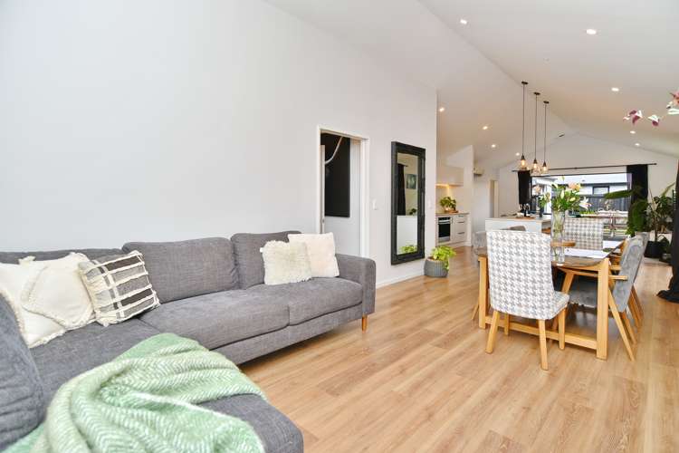 15 Colin Laloli Place Wigram_8