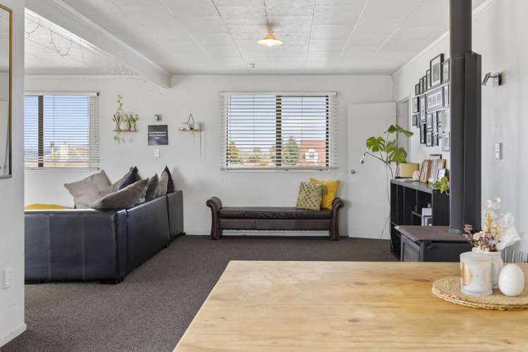 1 and 2/12 Pitiroi Street Nukuhau_6