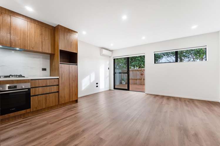 4/2 Donnell Avenue_3