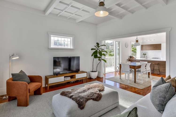 14 Landing Road Titirangi_7