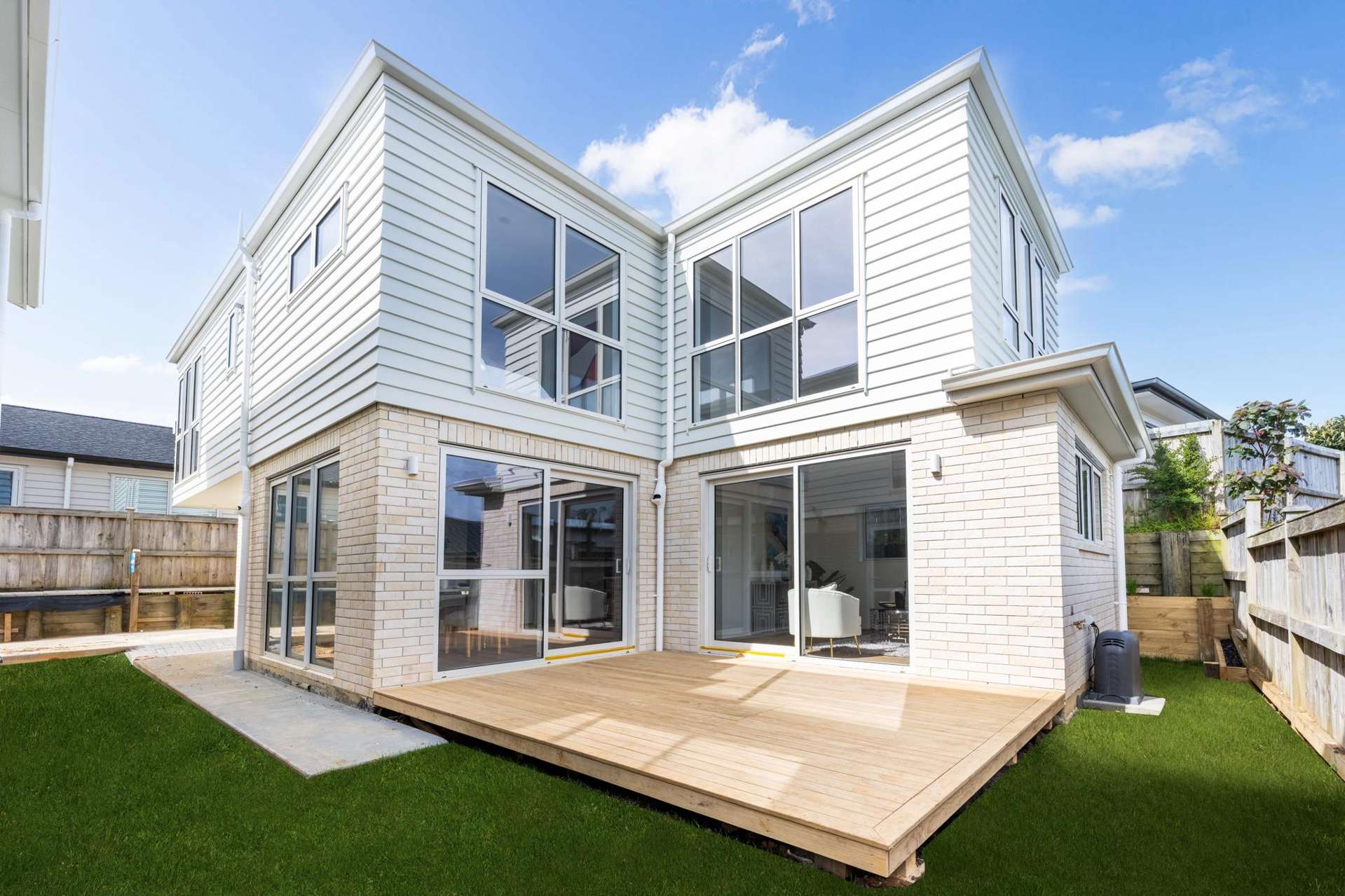 6B Kaimai Avenue Massey_0