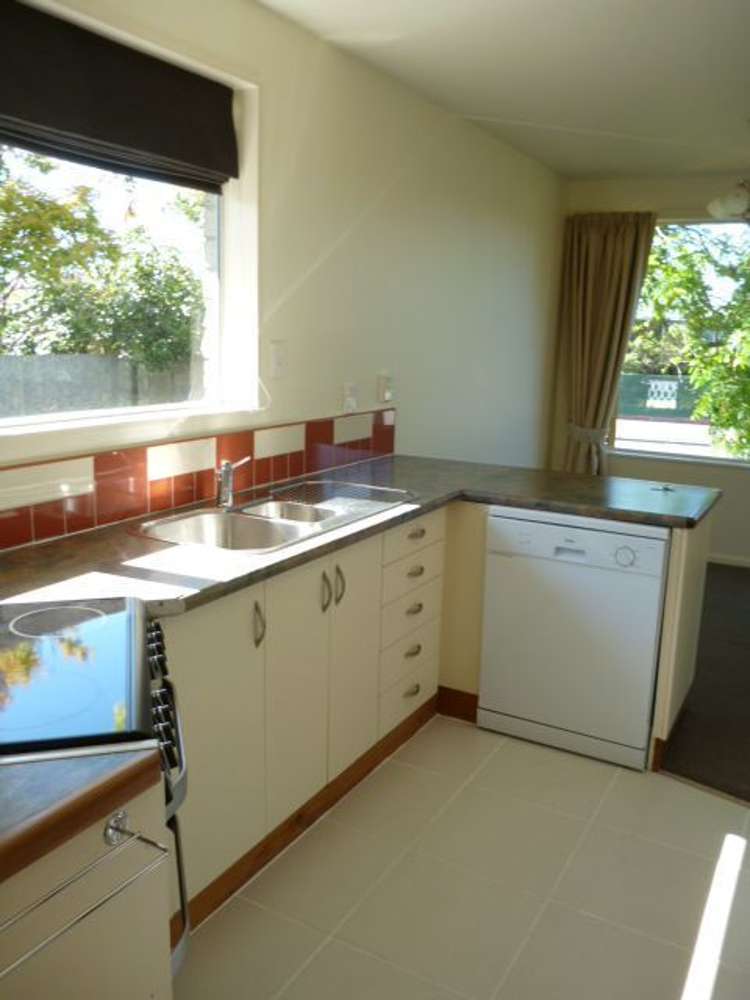 74 Warren Crescent Hillmorton_2