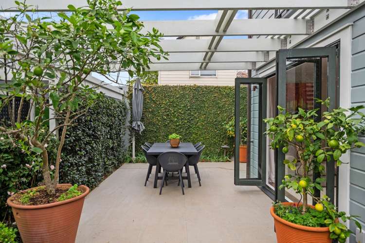 59a Church Street Devonport_11