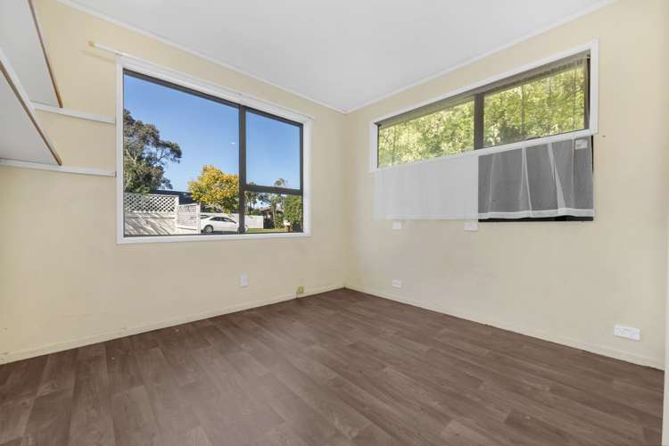 78 Gills Road Bucklands Beach_13