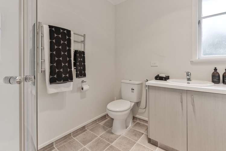 28a Tucker Lane Clive_13