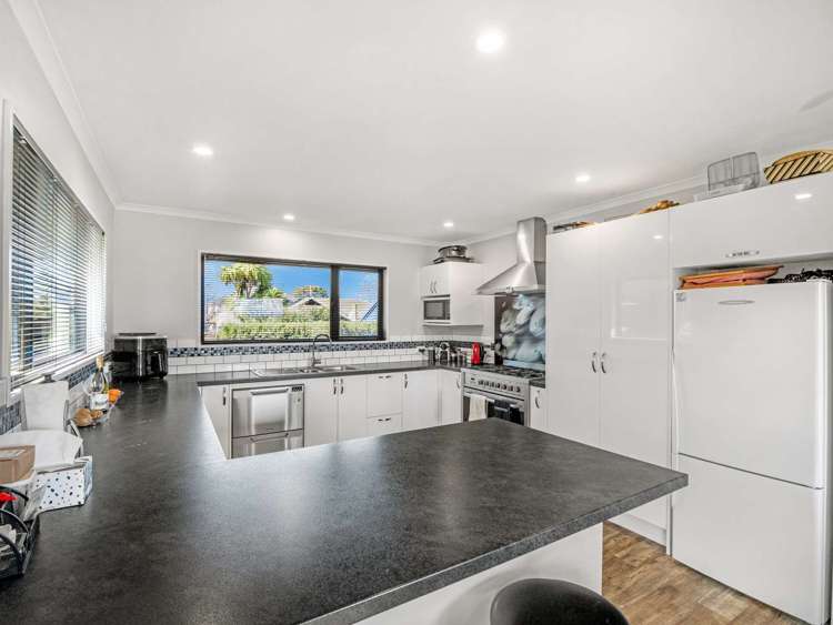 21 Collins Drive Waikuku Beach_6