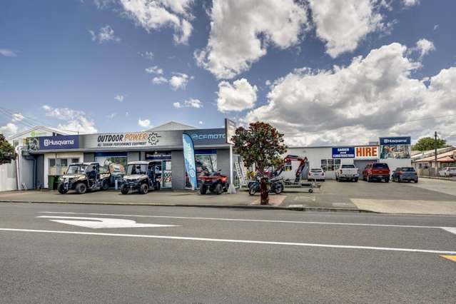 812-814 Karamu Road North Hastings Central_1