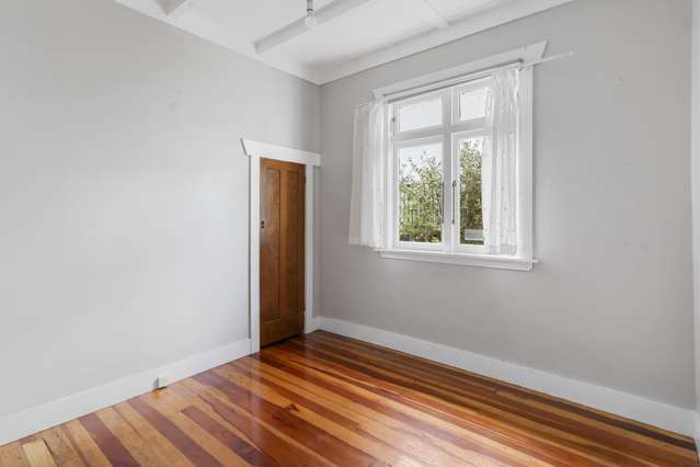 12 Watling Street Mount Eden_3