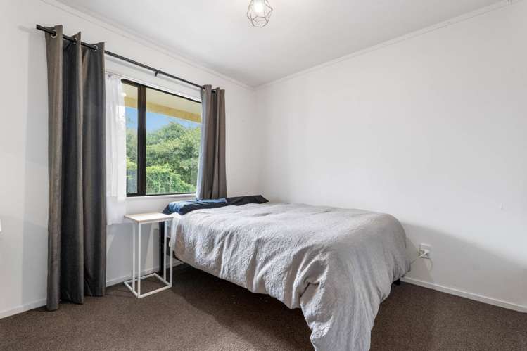 15 Ferndown Close Brookfield_10