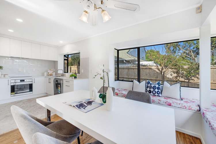 2/9 Bernie Edwards Place Botany Downs_9