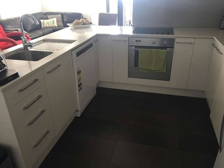 B301/525 East Coast Road Browns Bay_9