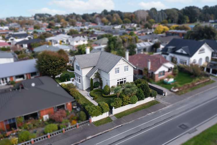 247 Herbert Street Windsor_37