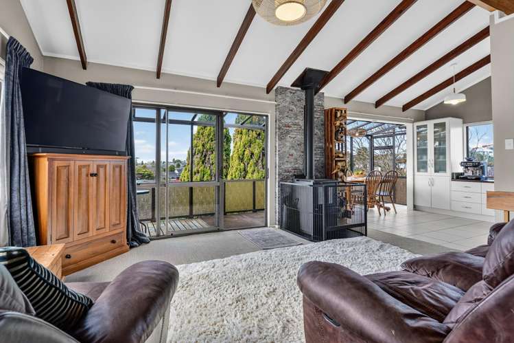 15 Colquhoun Place Dinsdale_2