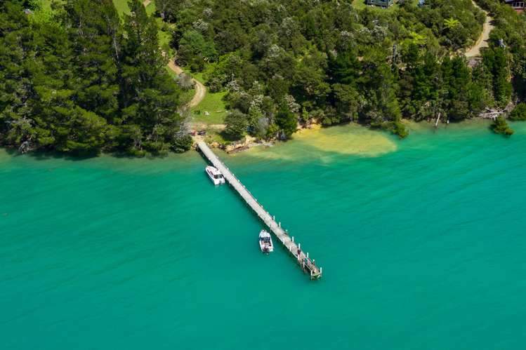 1 Nydia Bay Pelorus Sound_12