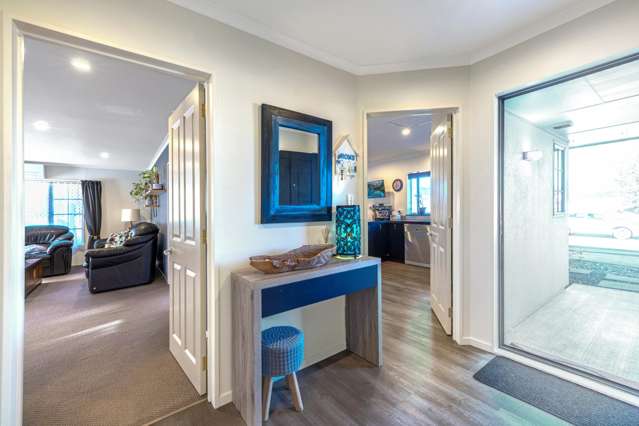 8 Ormrod Grove Riverstone Terraces_1