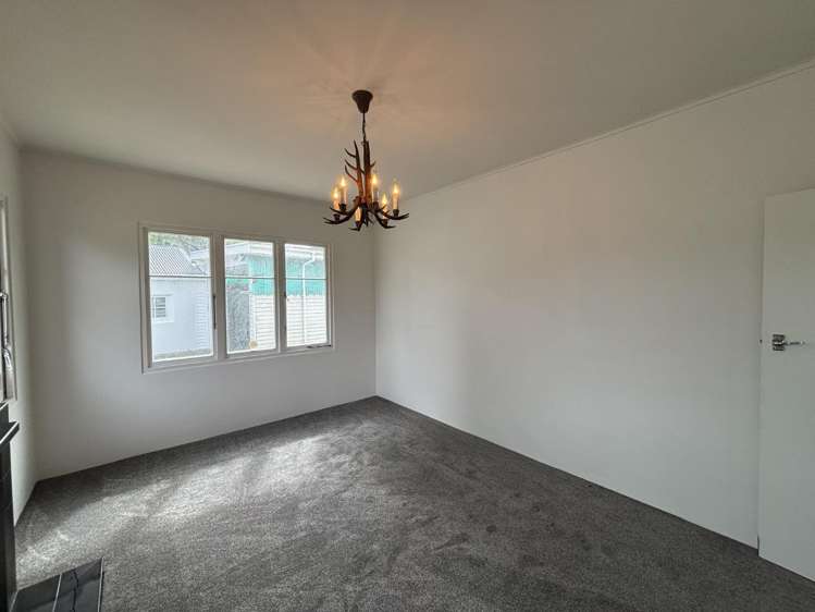 33 Burns Street Tawhero_9