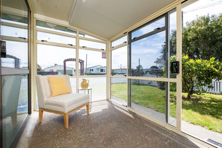 1301 Caroline Road Mayfair_11