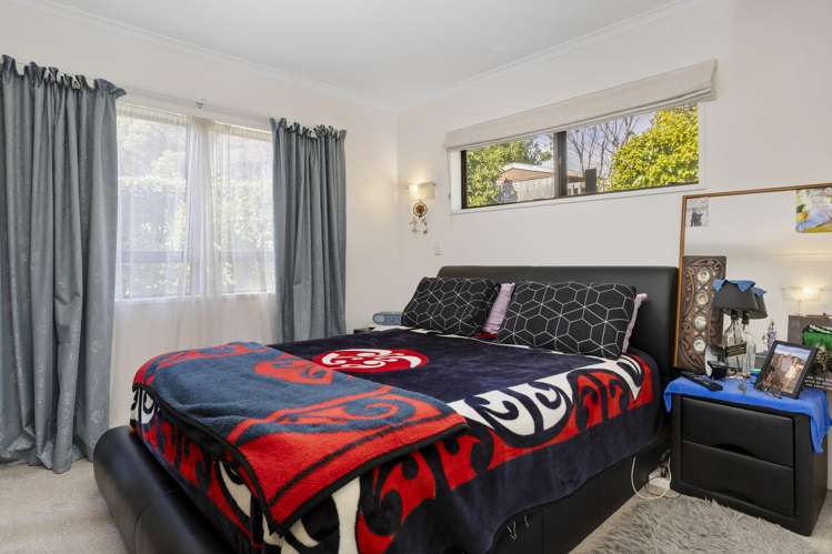 1/19 Chesham Avenue Waipahihi_10