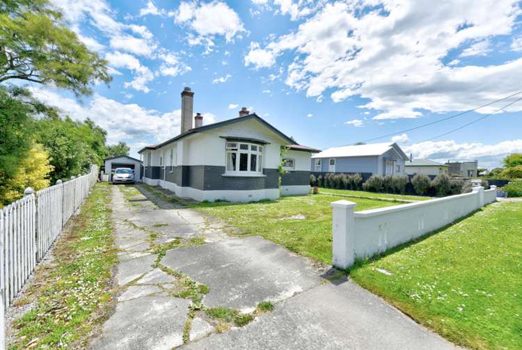 207 Main Street Mataura_15