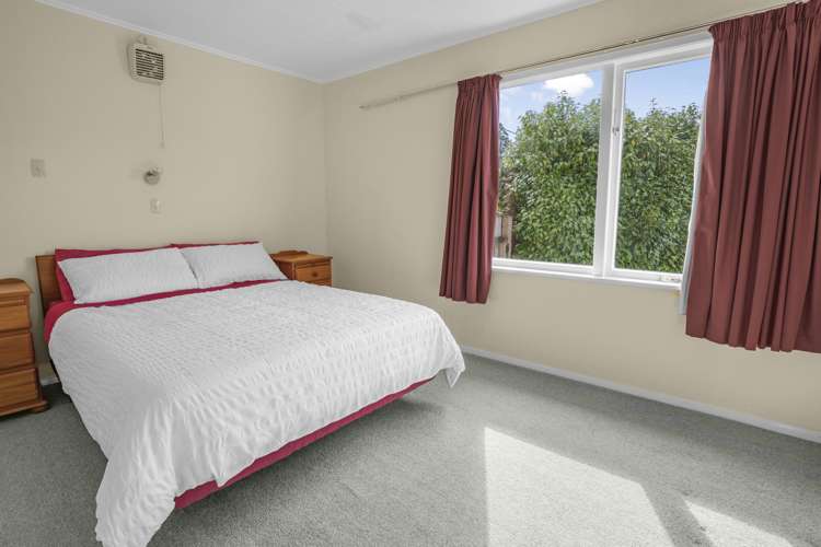 22b Hine Road Wainuiomata_16