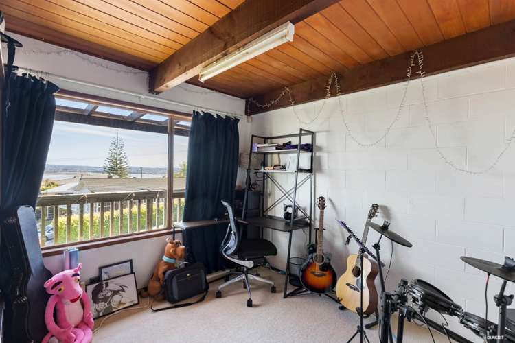 2/10 Hadfield Street Beach Haven_13