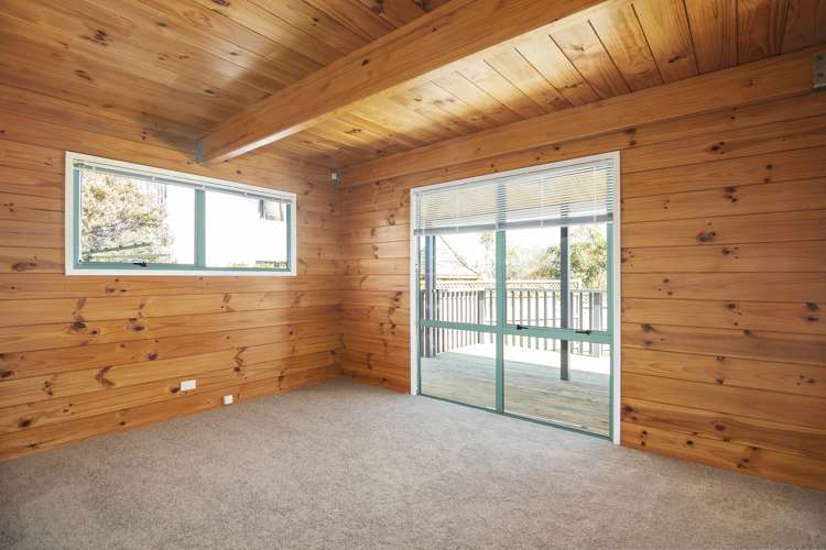 402 Suffolk Road Stoke_8