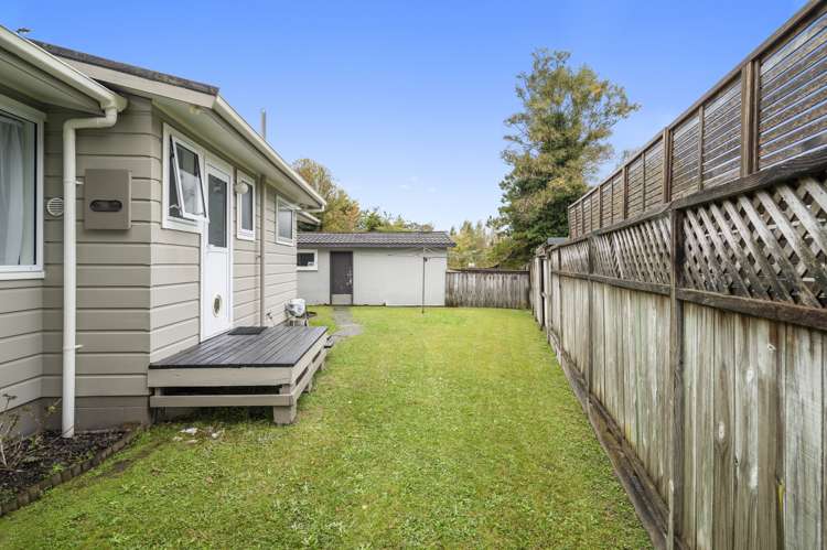 74 Barnard Road Fairy Springs_13