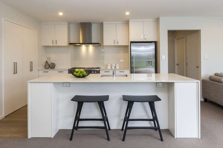 16 Handley Crescent Wigram_7