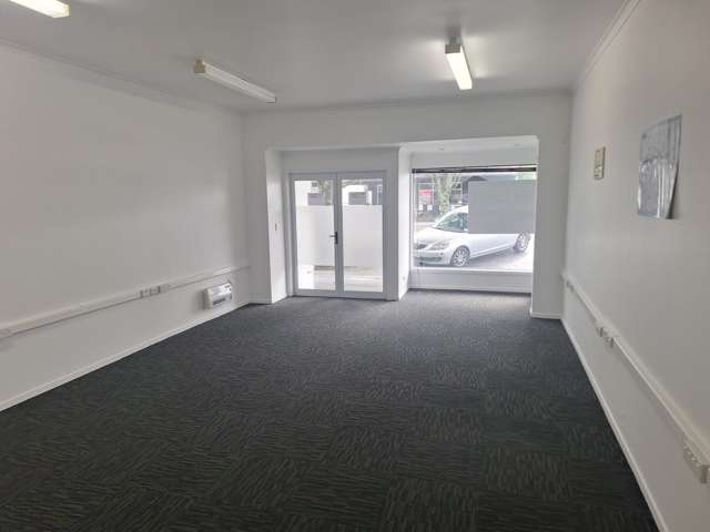 341-347 Broadway Stratford_1