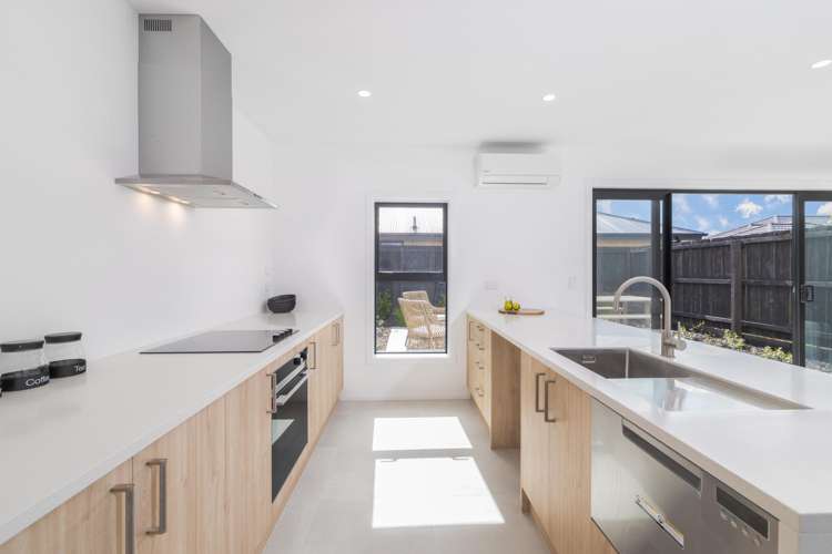 3/5 Kairua Lane Wigram_11