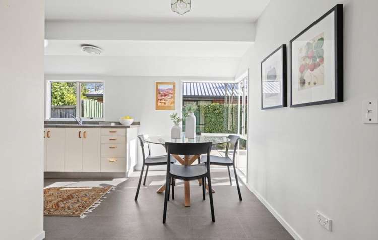 1/50 Division Street Riccarton_10