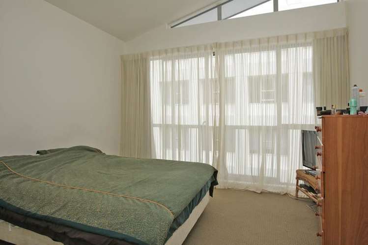 502/9 Gilmer Terrace Wellington Central_5