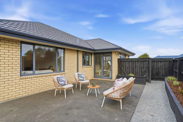 16 Excalibur Place Burwood_15