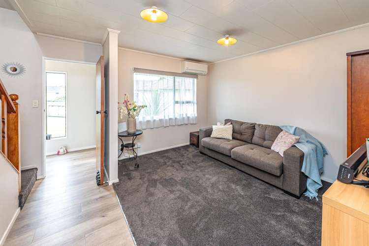 18 Warwick Place Springvale_6